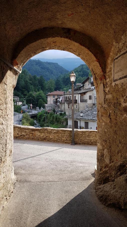La Ca' D' Rina Casa Vacanze Melle Bagian luar foto