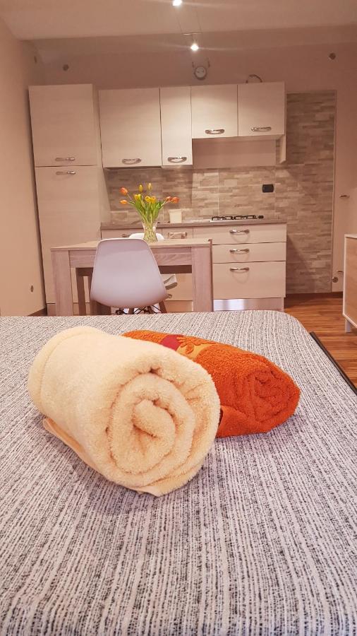 La Ca' D' Rina Casa Vacanze Melle Bagian luar foto