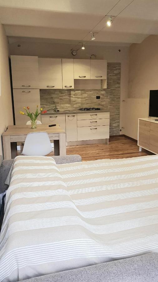 La Ca' D' Rina Casa Vacanze Melle Bagian luar foto