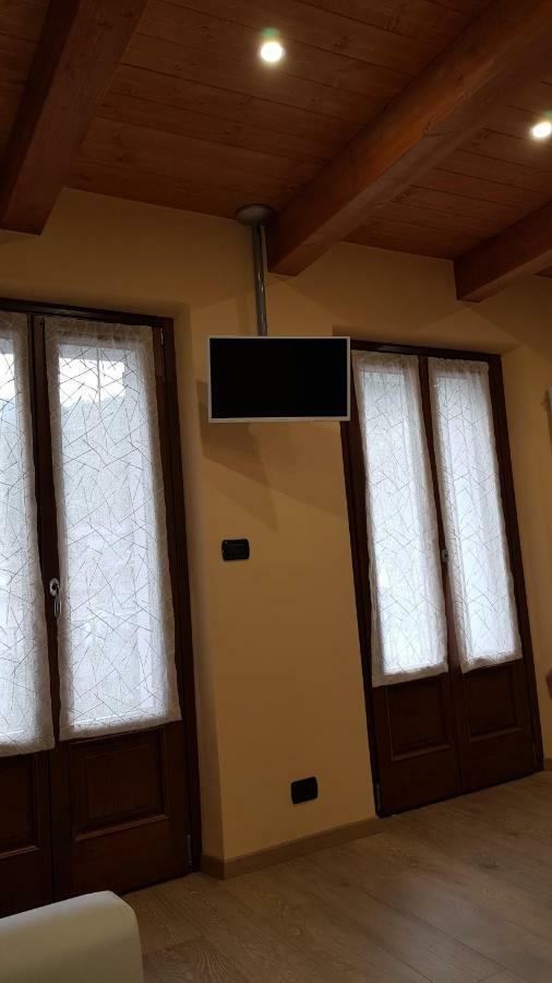 La Ca' D' Rina Casa Vacanze Melle Bagian luar foto